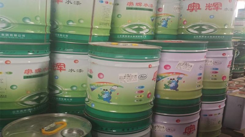 地坪漆与环氧地坪：一场视觉上的区别之旅**